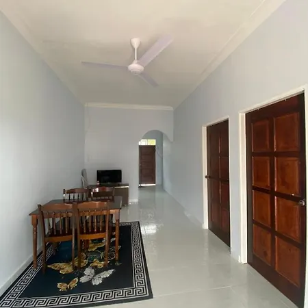 Tok Mek Homestay Setiu Bagian luar foto